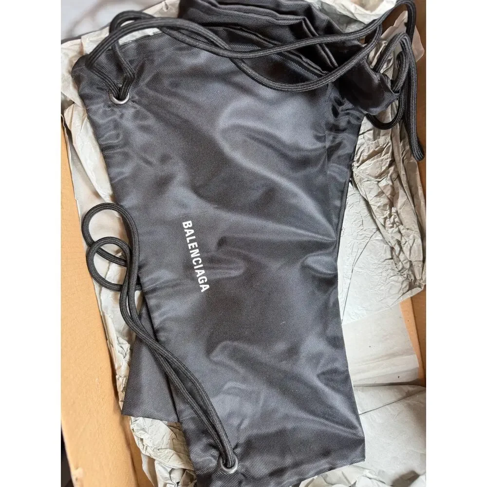 Size 9.5US - Balenciaga Defender Rubber Clog
